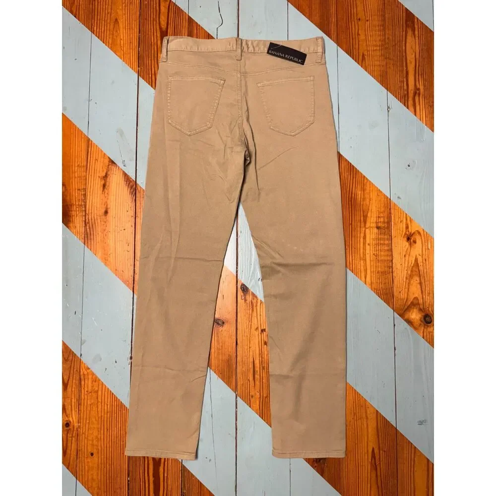 NWT Banana Republic Slim Fit Khaki Pants Men's 32x32 Beige Stretch Casual Chinos